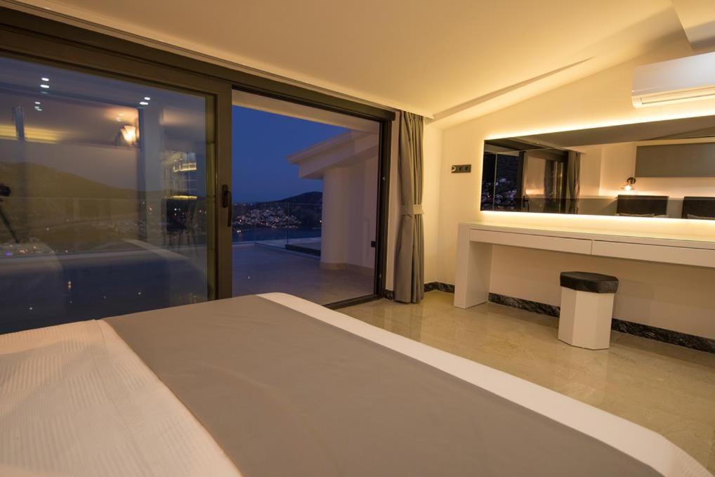 Villa Unlimited 2 Luxury 6 Bedroom Villa 卡斯 外观 照片